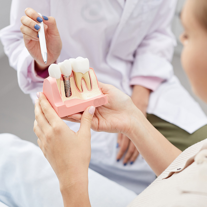 Pappas Family Dentistry | Veneers, Root Canals and All-on-6 reg